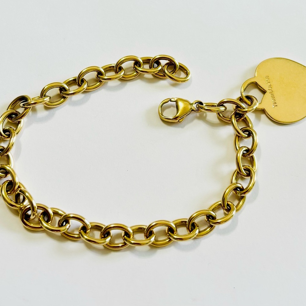 TIFFANY & CO SOLID 18K 18KT GOLD HEART TAG CHARM BRACELET WITH BOX RETAIL=$8100 - Picture 4 of 12